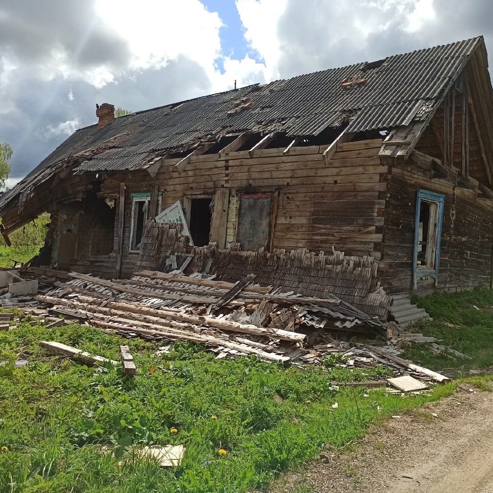 «А вдруг жить можно?»: в Ярославской области жителям предложили провести экспертизу руин