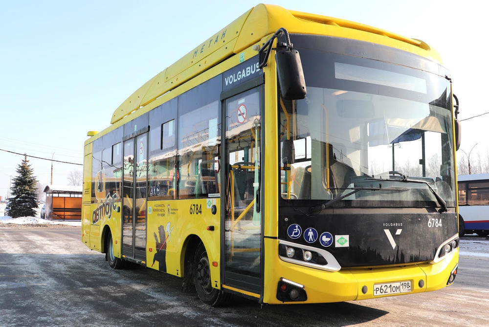 В Ярославле некому водить новые желтые автобусы