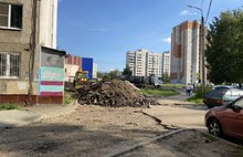 Дорогу к ярославской школе завалили старым асфальтом