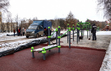 В Юбилейном парке Ярославля поставили дешевые спортивные тренажеры