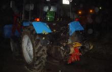 В Ярославской области пьяный 18-летний водитель трактора раздавил иномарку