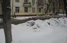 Новый год и Рождество Ярославль встретил заваленный снегом и грязью