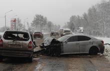 В Ярославской области лихач на  Лексусе скрылся после того, как протаранил две машины