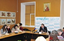 На пресс-конференции глава Ярославской области Сергей Ястребов подвел итоги прошлого года и прокомментировал последние события декабря. Фоторепортаж