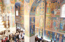 Художники из Ярославля расписывали храмы в Сербии. С фото