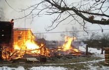Пожарные Ярославской области спасли двух человек