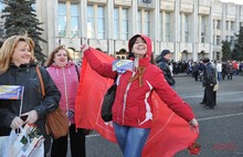 В Ярославле на митинге в поддержку Украины выступили все - от общественников до представителей власти. Фоторепортаж