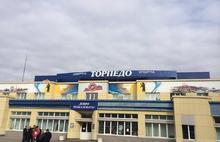 Дворцу спорта «Торпедо» в Ярославле присвоено звание заслуженного тренера России Сергея Николаева. С фото