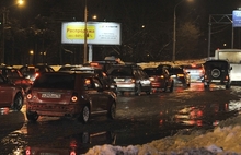 Ярославль увязает в транспортных пробках. Фото