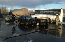 В Ярославском районе столкнулись четыре автомобиля. С видео