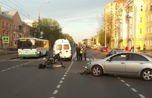 В Рыбинске столкнулись мотоцикл и иномарка