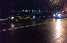 Ночью в Ярославле на Красной площади такси сбило пешехода