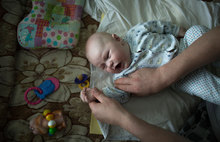 Ярославские врачи могут помочь трёхмесячному младенцу избежать инвалидности