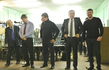 Депутаты муниципалитета Ярославля отметили День защитника Отечества в тире. Фоторепортаж