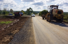 Депутаты Ярославской областной Думы проинспектировали ремонт дороги в Даниловском районе