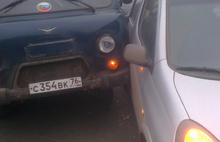 В Ярославле на Красной площади столкнулись две машины
