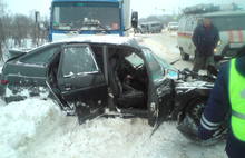 В ДТП у Семибратово при столкновении четырёх машин один человек погиб и трое пострадали
