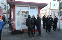 В центре Ярославля сносят торговые павильоны