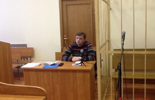 Судья отказал следователям в ходатайстве о наложении на Ивана Менько домашнего ареста
