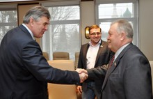 Сергей Ястребов провел встречи с депутатскими фракциями