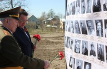 В Ярославле открыли памятник воинам-землякам из деревни Парково