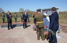 В Ярославле открыли памятник воинам-землякам из деревни Парково