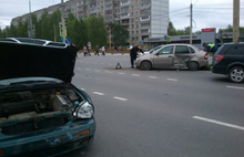 На Московском проспекте в Ярославле столкнулись «Лада» и «Дэу»