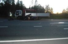 В Ярославской области грузовик раздавил ВАЗ, выжили две женщины и ребенок