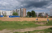 Автостоянка во дворе жилого дома в Брагино в Ярославле строиться не будет