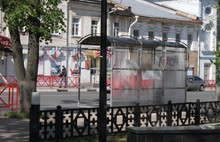 В Ярославле благоустраивают остановки общественного транспорта
