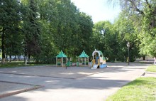 В Ярославле демонтируют детский городок на Первомайском бульваре