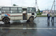 В Ярославле автобус столкнулся с иномаркой