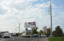 На Октябрьском мосту в Ярославле столкнулись четыре машины