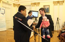 Свидетельства на улучшение жилищных условий вручили 60 ярославским семьям