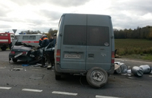 При столкновении микроавтобуса и «Тойоты» погиб водитель