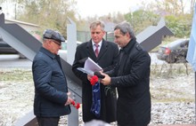 В Ярославле депутаты муниципалитета приняли участие в открытии памятного знака труженикам тыла