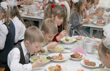 Депутаты муниципалитета обсудили организацию питания в детсадах и группах продленного дня в школах