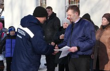 Жители пострадавшего от взрыва дома в Ярославле встретились со спасателями