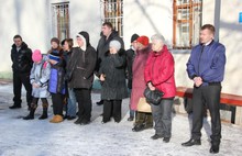 Жители пострадавшего от взрыва дома в Ярославле встретились со спасателями