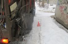 В Ярославле школьница получила ушиб от мусоровоза