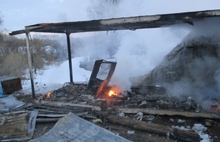 При пожаре в строительном вагончике в Ярославском районе сгорел мужчина