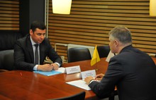 Дмитрий Миронов в Ярославле обсудил развитие пассажирских перевозок с президентом РЖД
