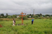 В Ярославле освятили поклонный крест на месте строительства храма в честь Матроны Московской