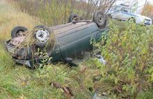 В Ярославской области пьяный водитель опрокинул автомобиль в кювет