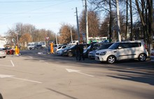 В центре Ярославля открываются две платные парковки