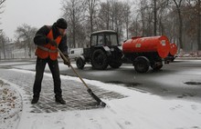 В Ярославле увеличивают количество снегоуборочной техники на улицах