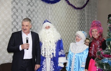 В Рыбинске пациенты детской больницы праздновали Новый год