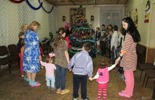 В Рыбинске пациенты детской больницы праздновали Новый год