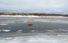 В Рыбинске спасли дрейфовавшего на льдине рыбака
