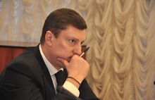 Дмитрий Степаненко отправил чиновника менять дорожный знак прямо с мероприятия для предпринимателей
